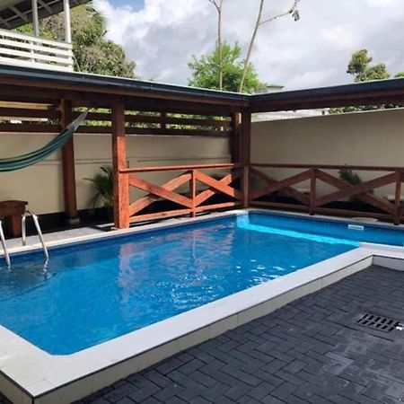 Wilhelmina Hotel & Apartments باراماريبو المظهر الخارجي الصورة